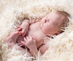 Carla Fotografie - Newborn - little feet little hands