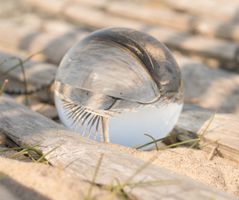 Carla Fotografie - Natuur - Maasvlakte strand lensball 