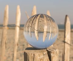 Carla Fotografie - Natuur - Maasvlakte strand lensball