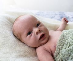 Carla Fotografie - Newborn -  little boy blanket